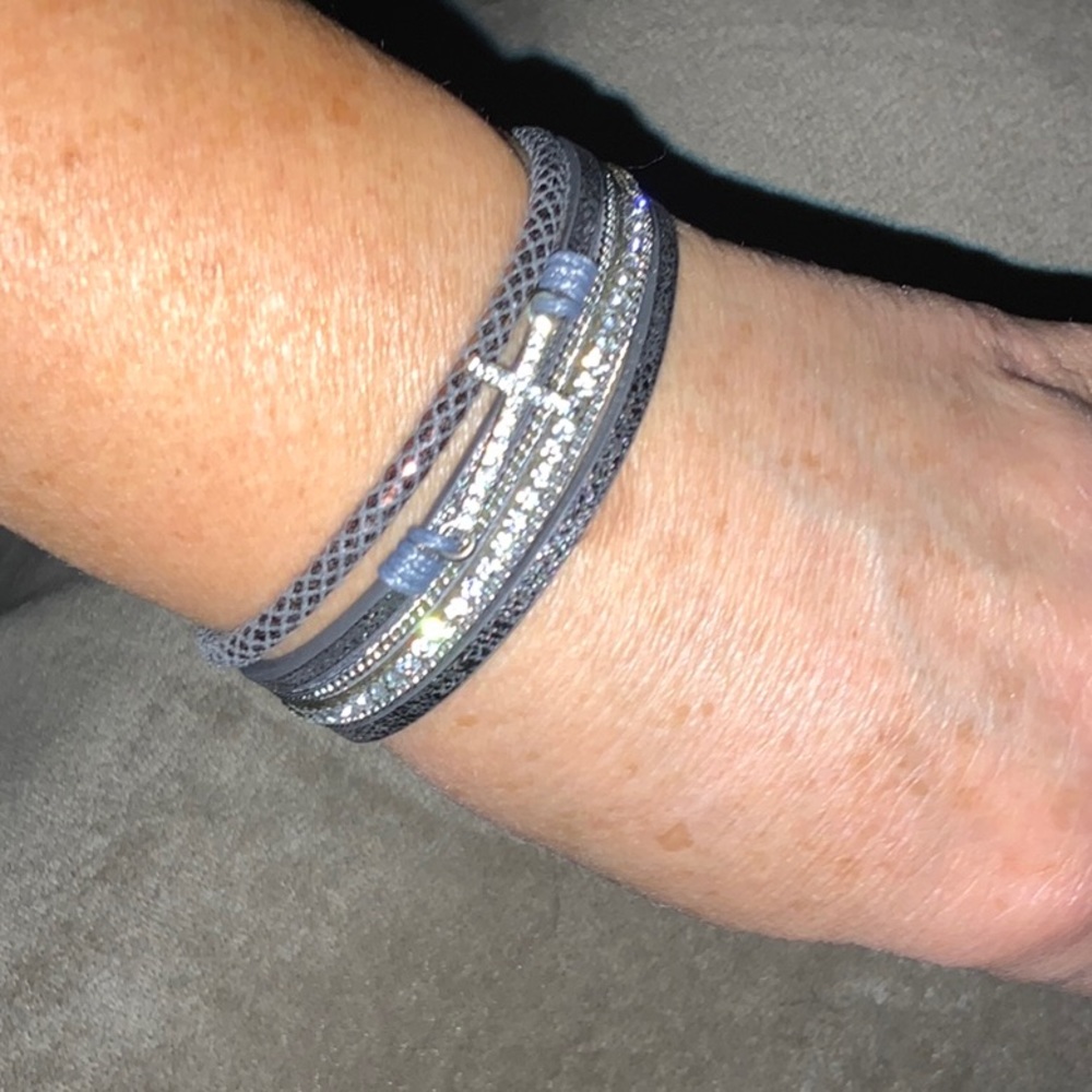 2 magnetic bracelets - Picture 3 of 4